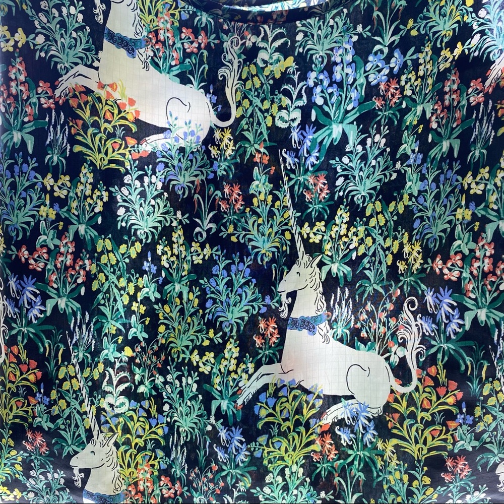 BAGGU x The Met - reusable bag - The Unicorn Rests